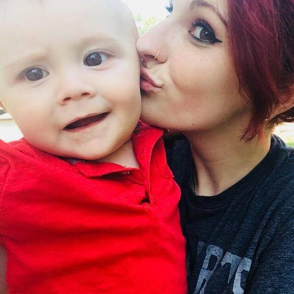 Meet your Posher, Alexis - Picture 1 of 1